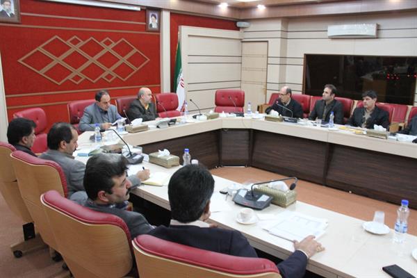 استاندار قزوین در دیدار با مدیر کل و ادارات زیر مجموعه ارتباطات و فناوری استان :ما باید در حوزه ارتباطات و فناوری بیشتر سرمایه گذاری کنیم .
