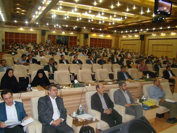همایش سیستم مدیریت امنیت اطلاعات جهت مدیران کل و مسئولین حراست ادارات و سازمانهای استان قزوین از سوی اداره کل ارتباطات و فناوری اطلاعات استان قزوین برگزار گردید.