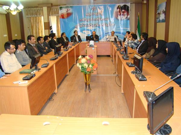 برگزاری جلسه شورای اداری اداره کل ارتباطات و فناوری اطلاعات استان قزوین