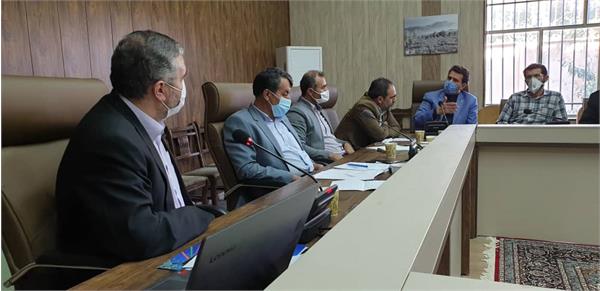 خدمات ارتباطی در ۱۶ روستای آوج تا پایان سال جاری توسعه می‌یابد